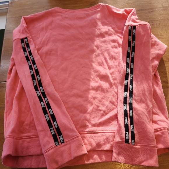 Victoria's Secret Pink and Black Oversized Sweatshirt - Picture 5 of 5